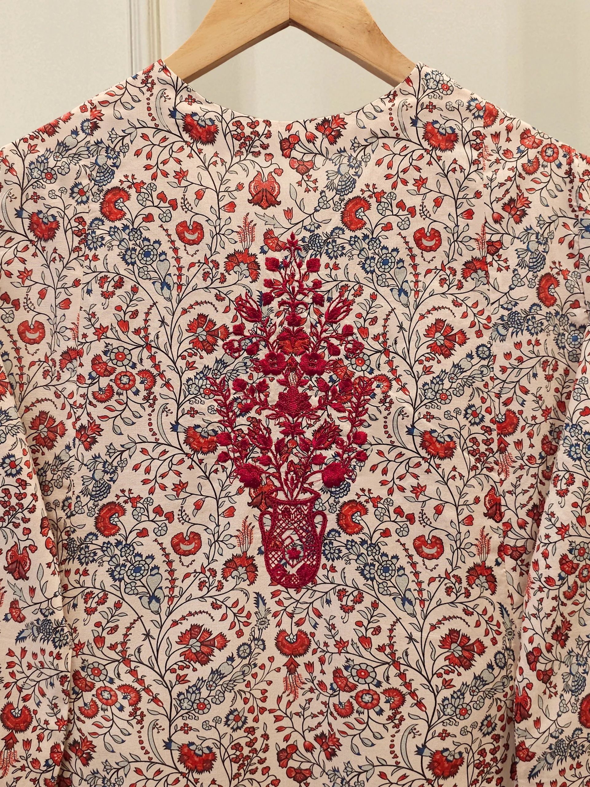 2 Piece - Digital Printed Lawn Suit S111921 - Image 6