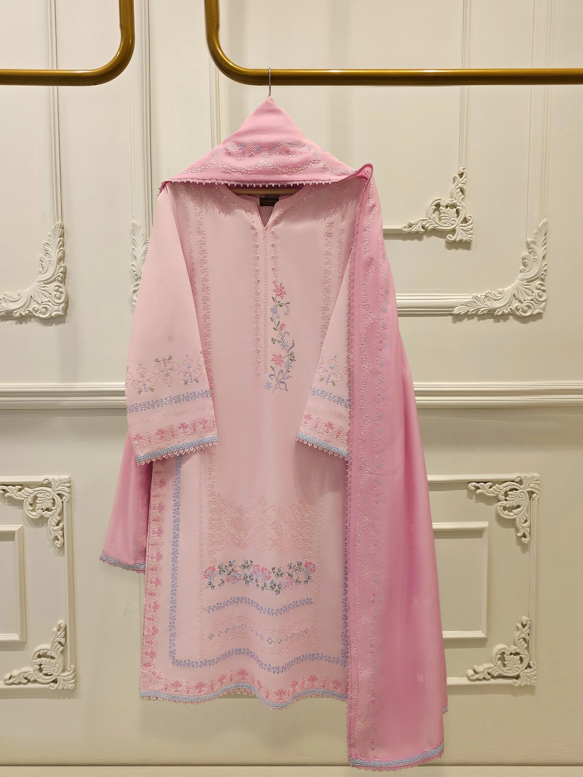 2 Piece - Embroidered Lawn Suit S111891