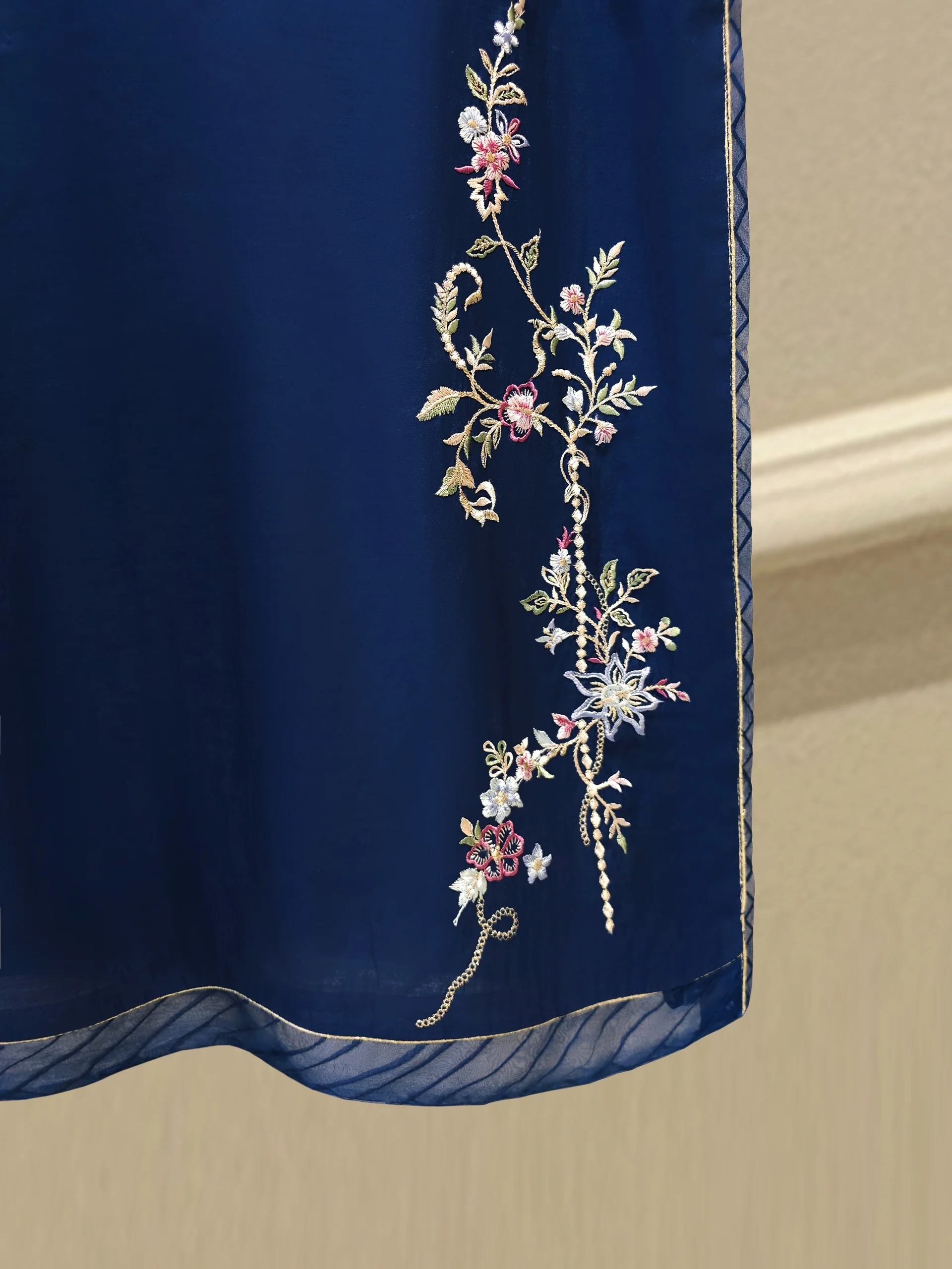 2 Piece- Pure Khaddi Silk Embroidered Suit S114228 - Image 6