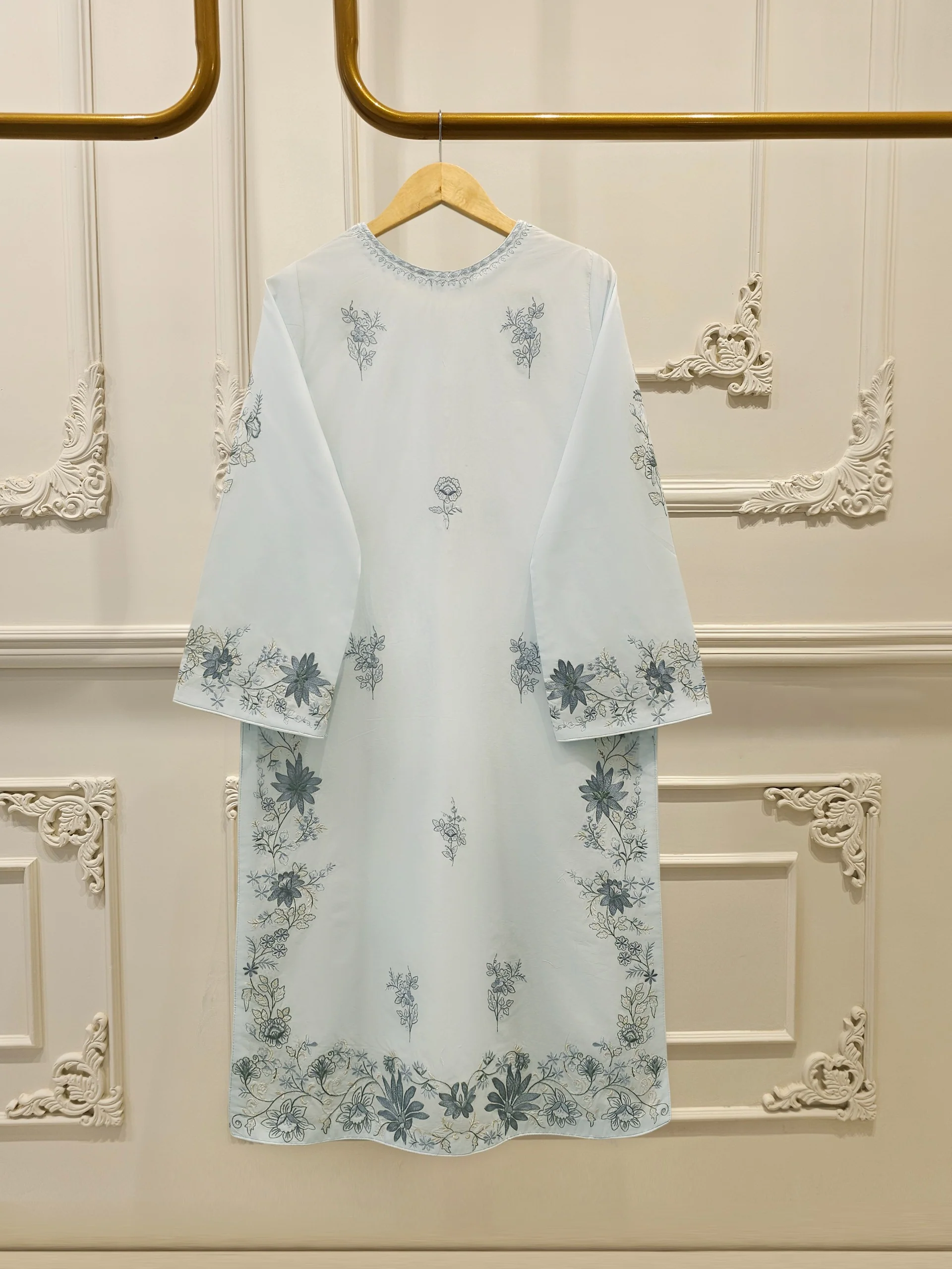3 Piece - Embroidered Cambric Suit S112757 - Image 5