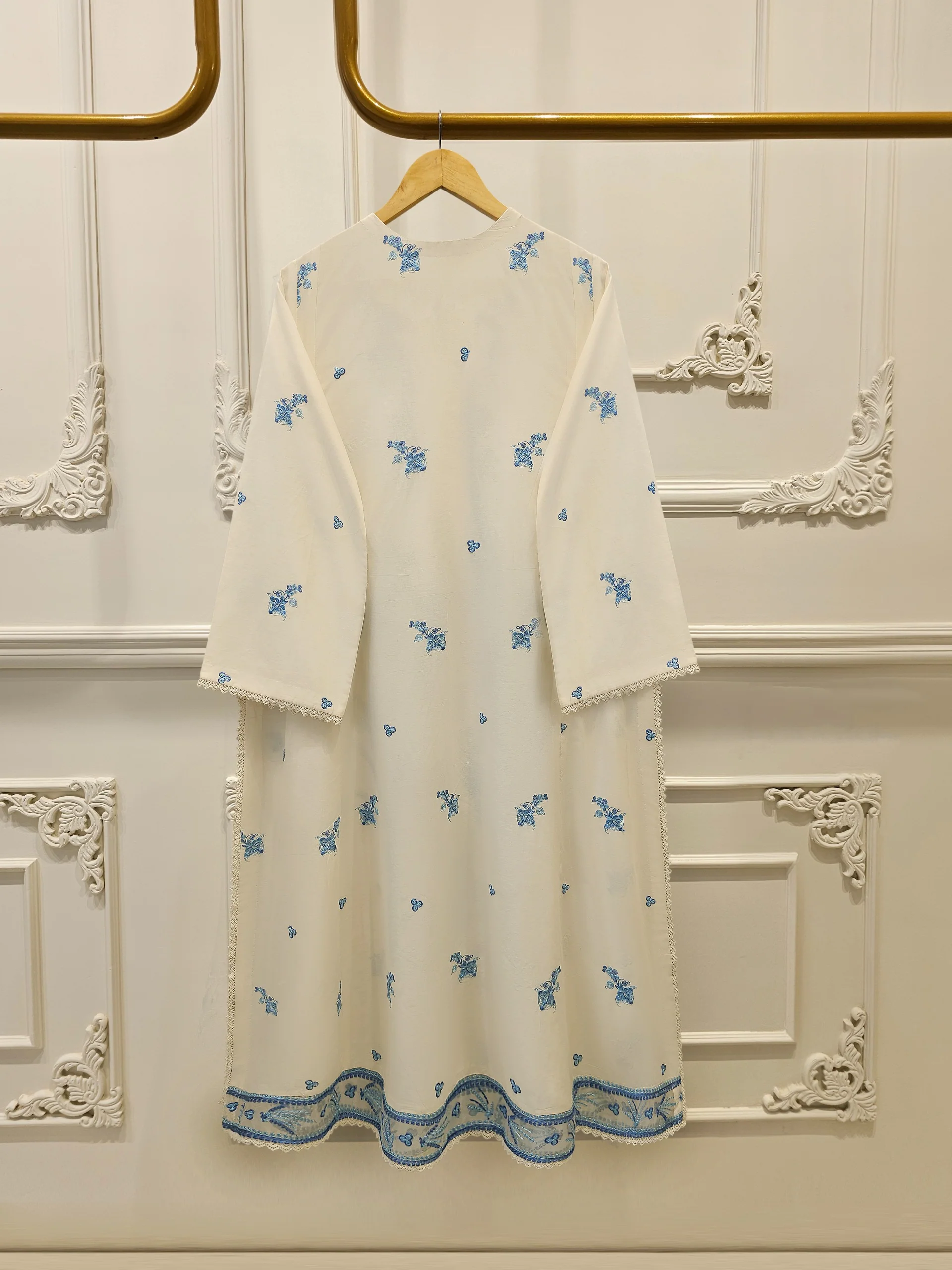 3 Piece - Embroidered Cambric Suit S114281 - Image 5