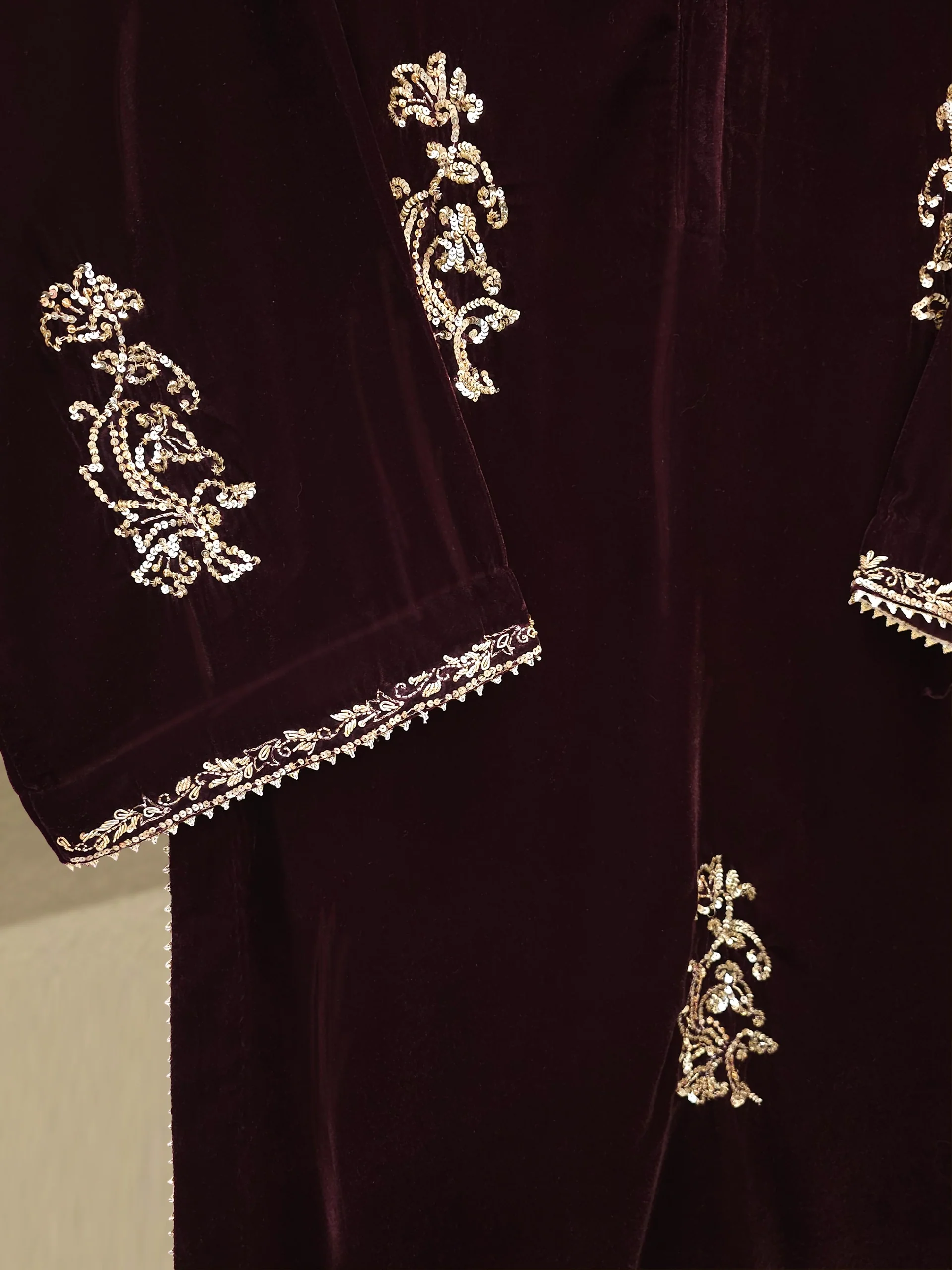 3 Piece - Embroidered Velvet Suit S112730 - Image 6