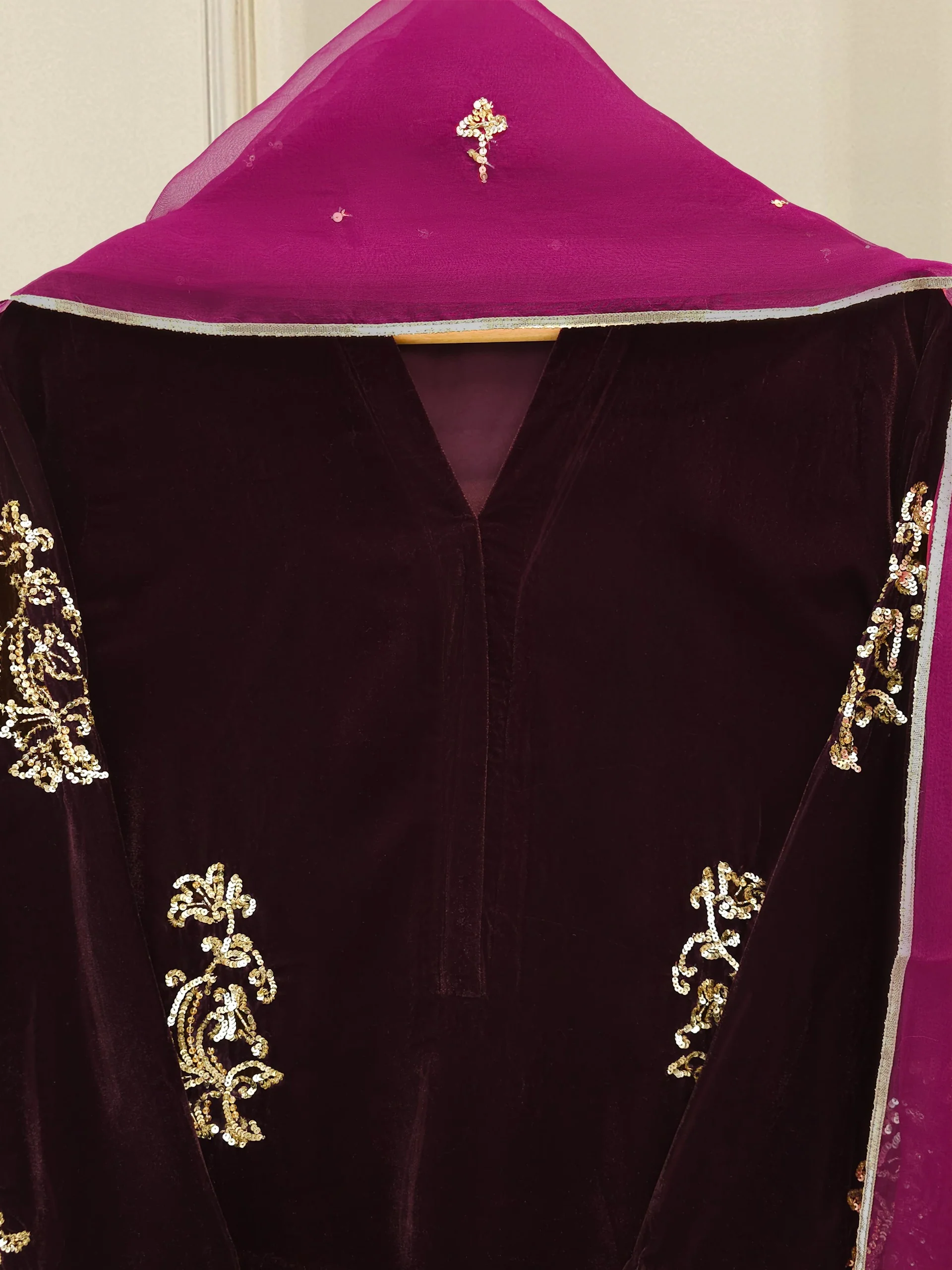 3 Piece - Embroidered Velvet Suit S112730 - Image 7