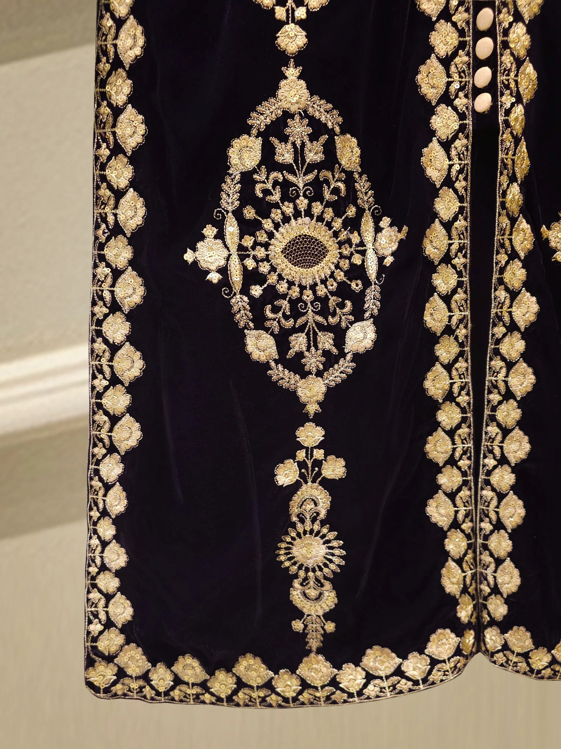 3 Piece - Embroidered Velvet Suit S112751 - Image 4