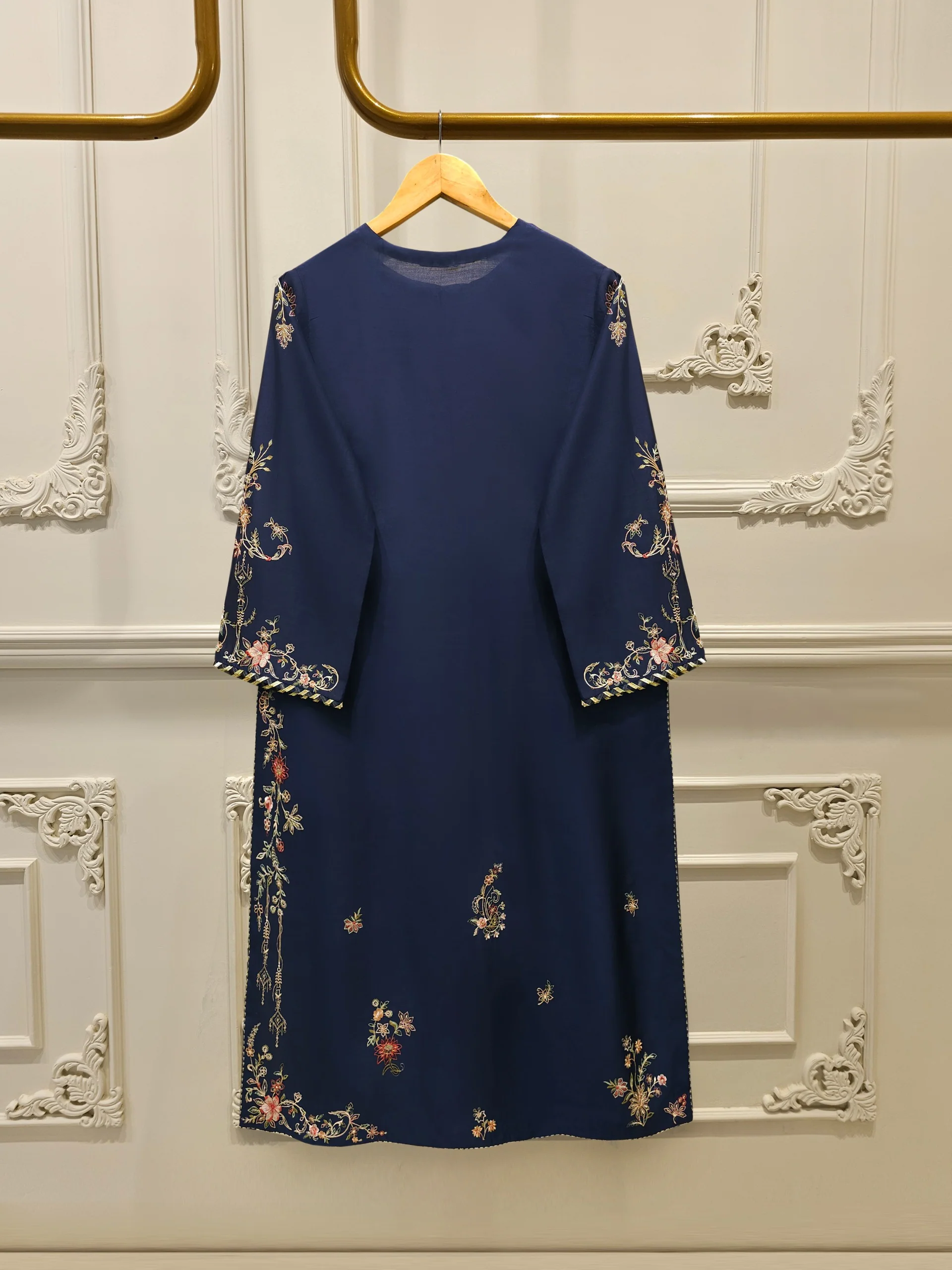 3 Piece - Pure Khaddi Silk Embroidered Suit S114158 - Image 5