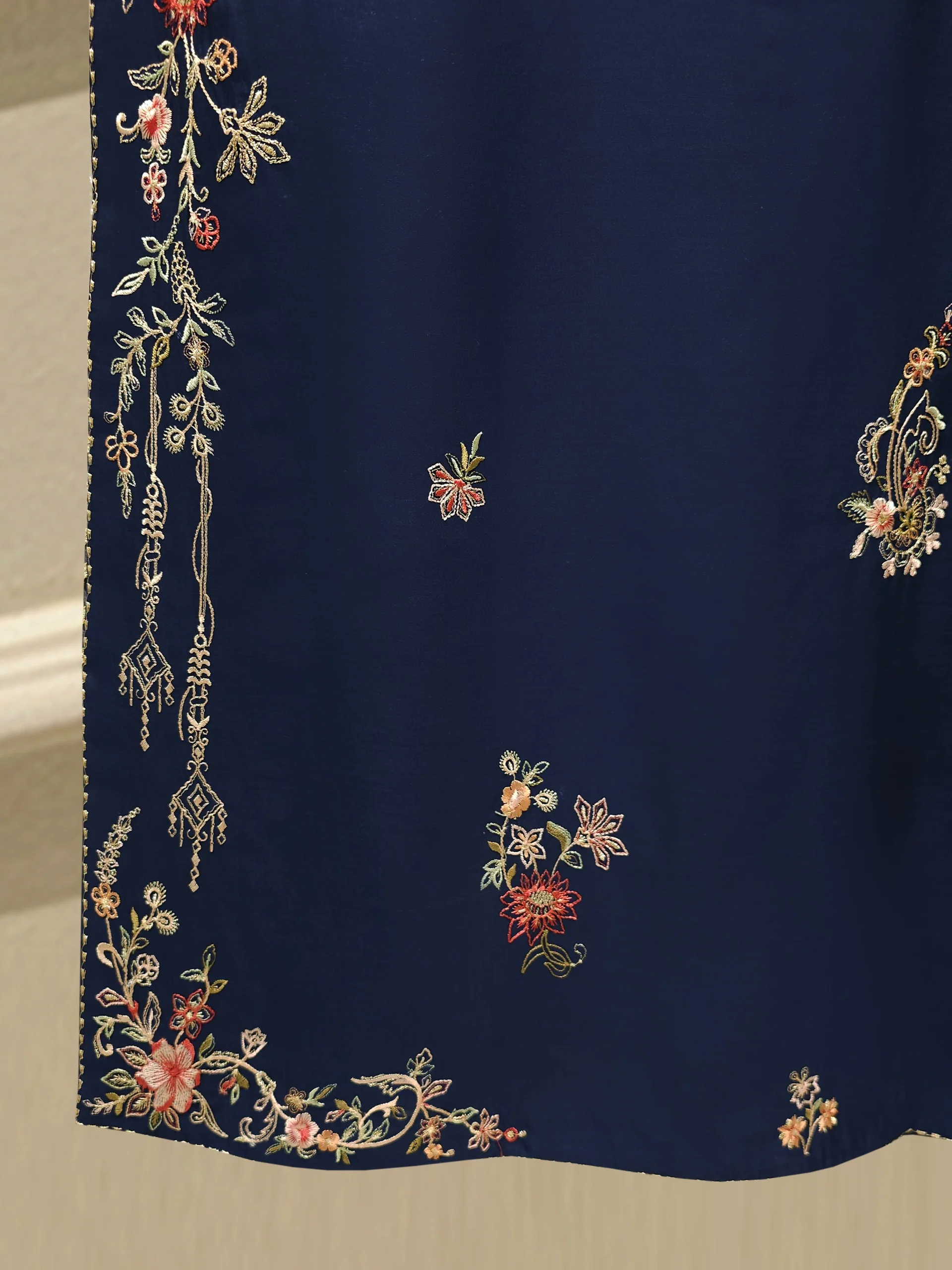 3 Piece - Pure Khaddi Silk Embroidered Suit S114158 - Image 6