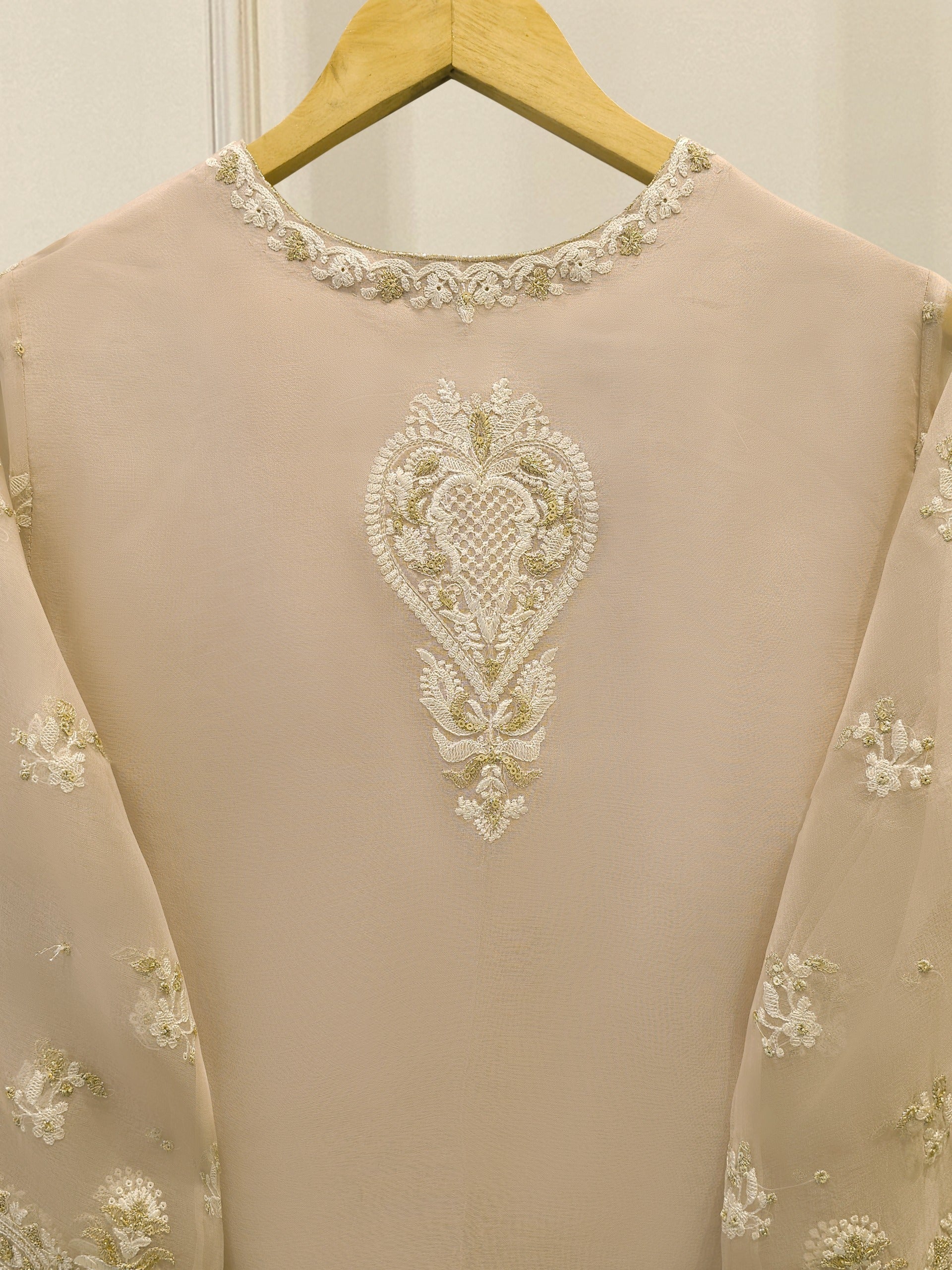 3 Piece - Pure Organza Embroidered Suit S114060 - Image 6