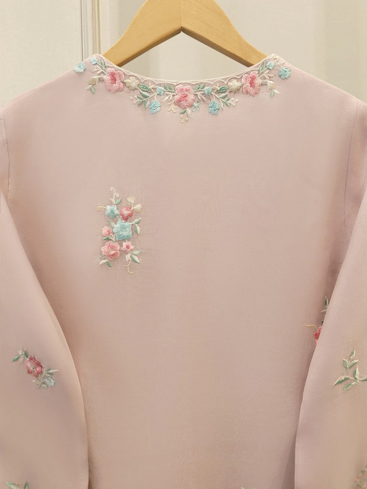 3 Piece - Pure Organza Embroidered Suit S114193 - Image 7