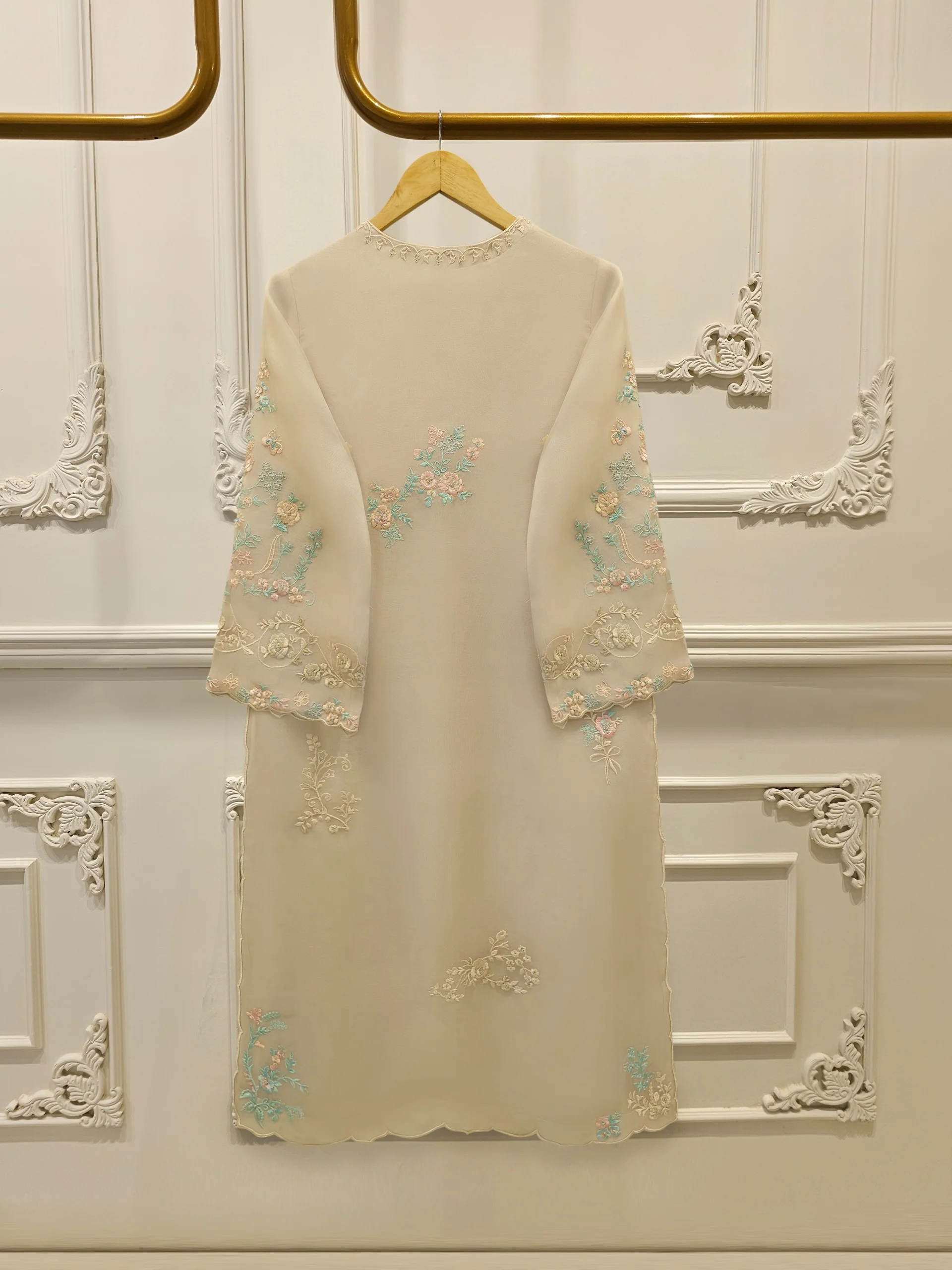 3 Piece - Pure Organza Embroidered Suit S114277 - Image 5
