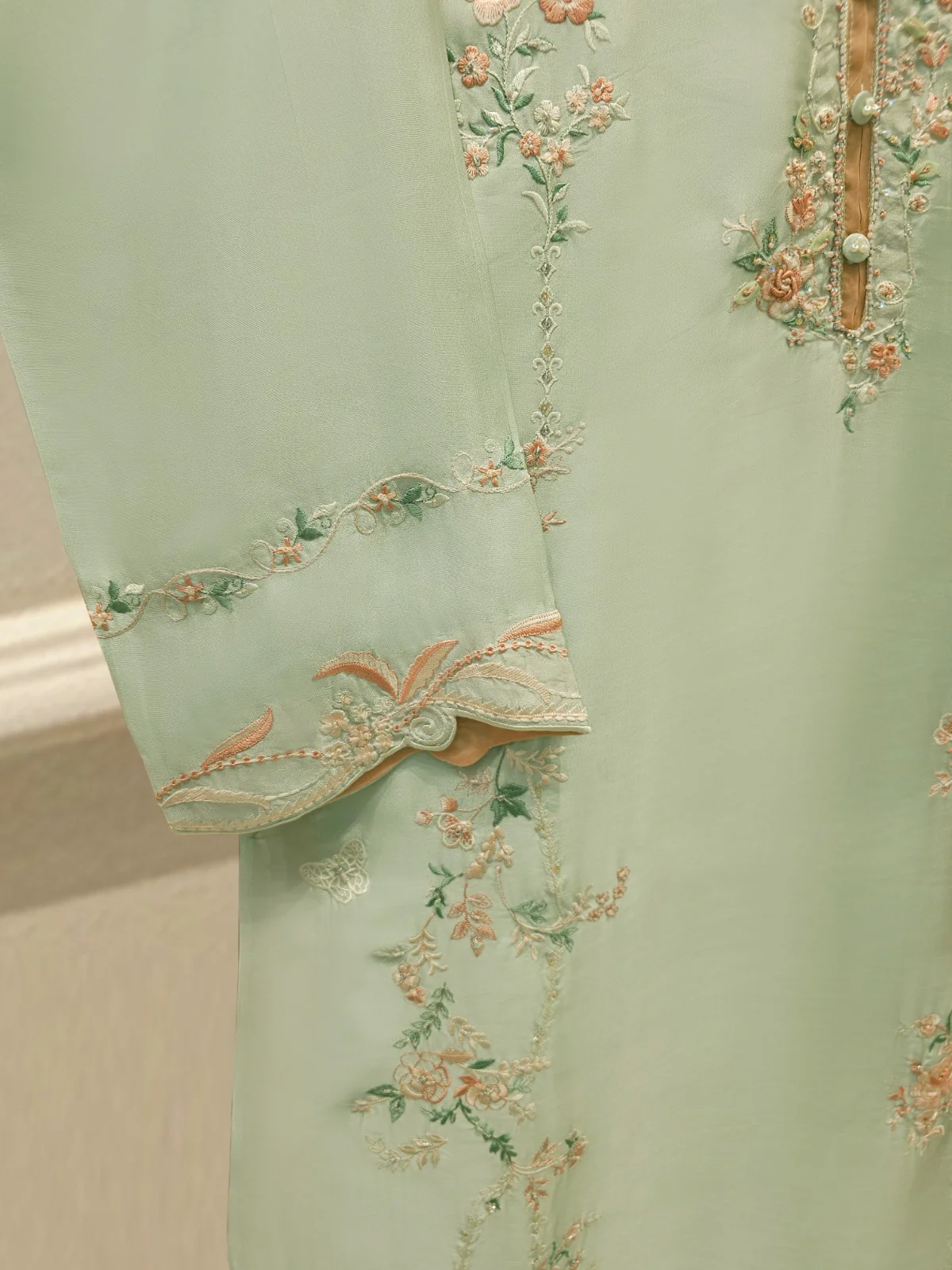 3 Piece- Pure Sheesha Silk Embroidered Suit S113491 - Image 3
