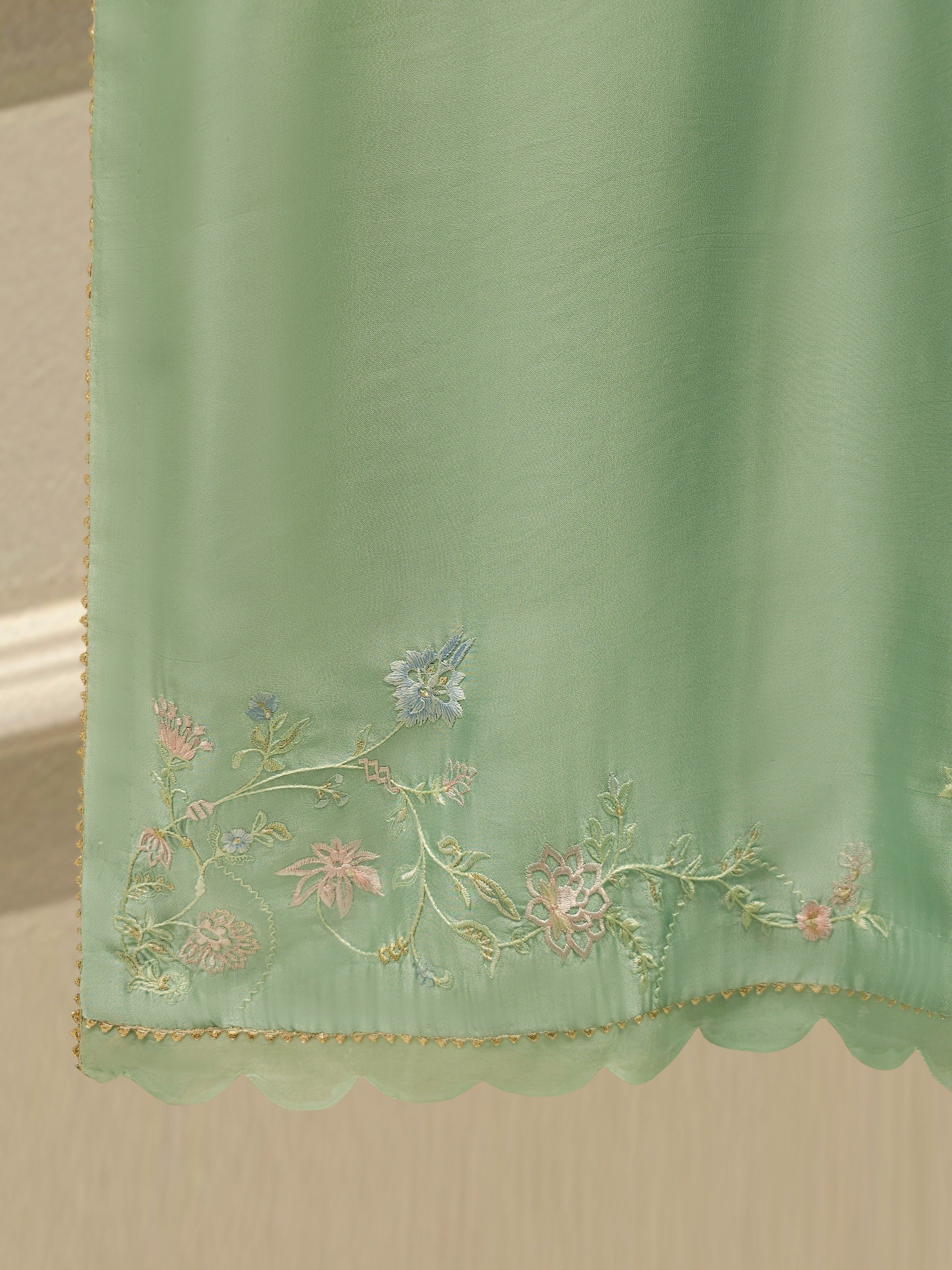 3 Piece- Pure Sheesha Silk Embroidered Suit S113570 - Image 3