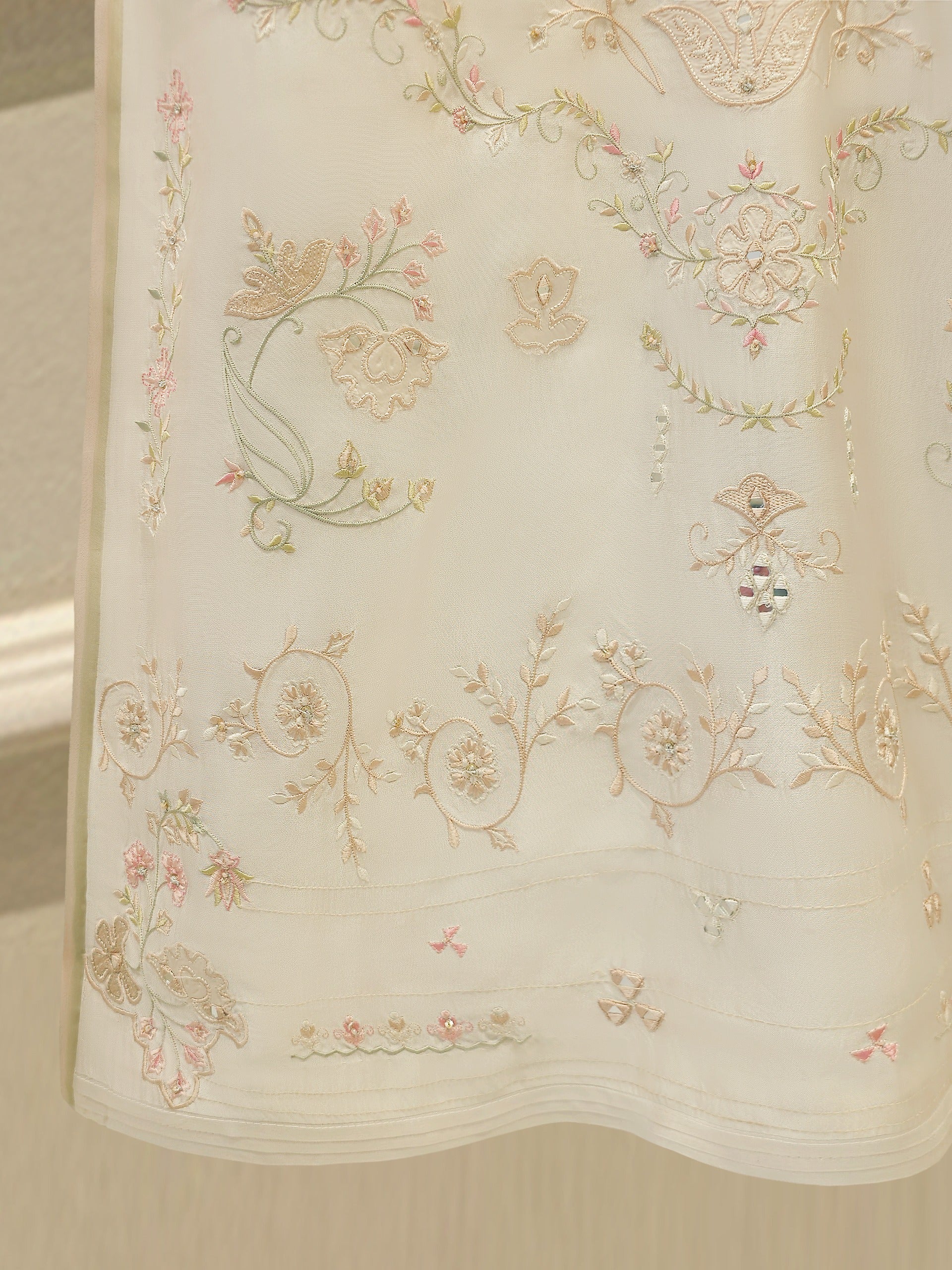 3 Piece- Pure Sheesha Silk Embroidered Suit S114251 - Image 7