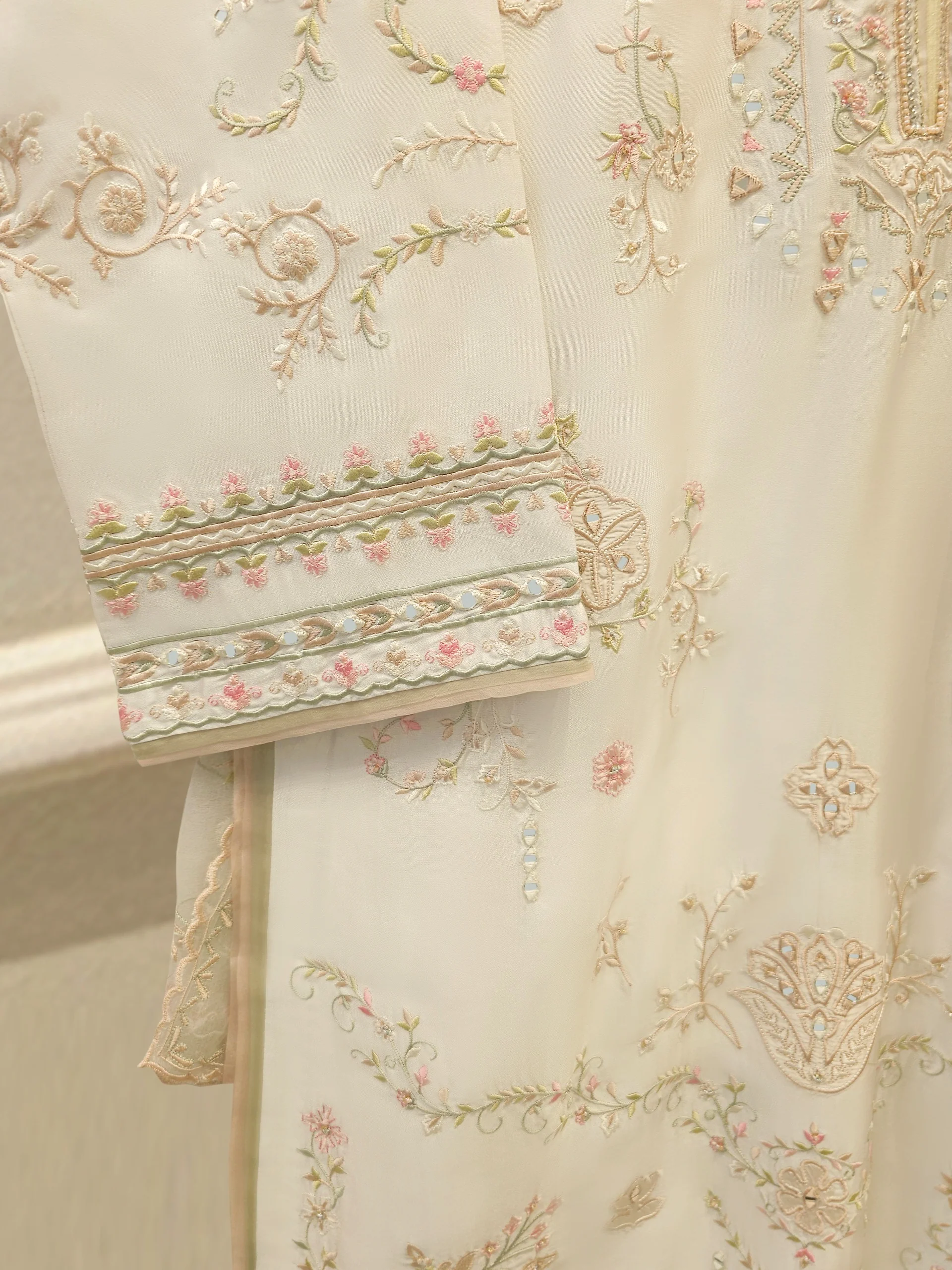 3 Piece- Pure Sheesha Silk Embroidered Suit S114251 - Image 8