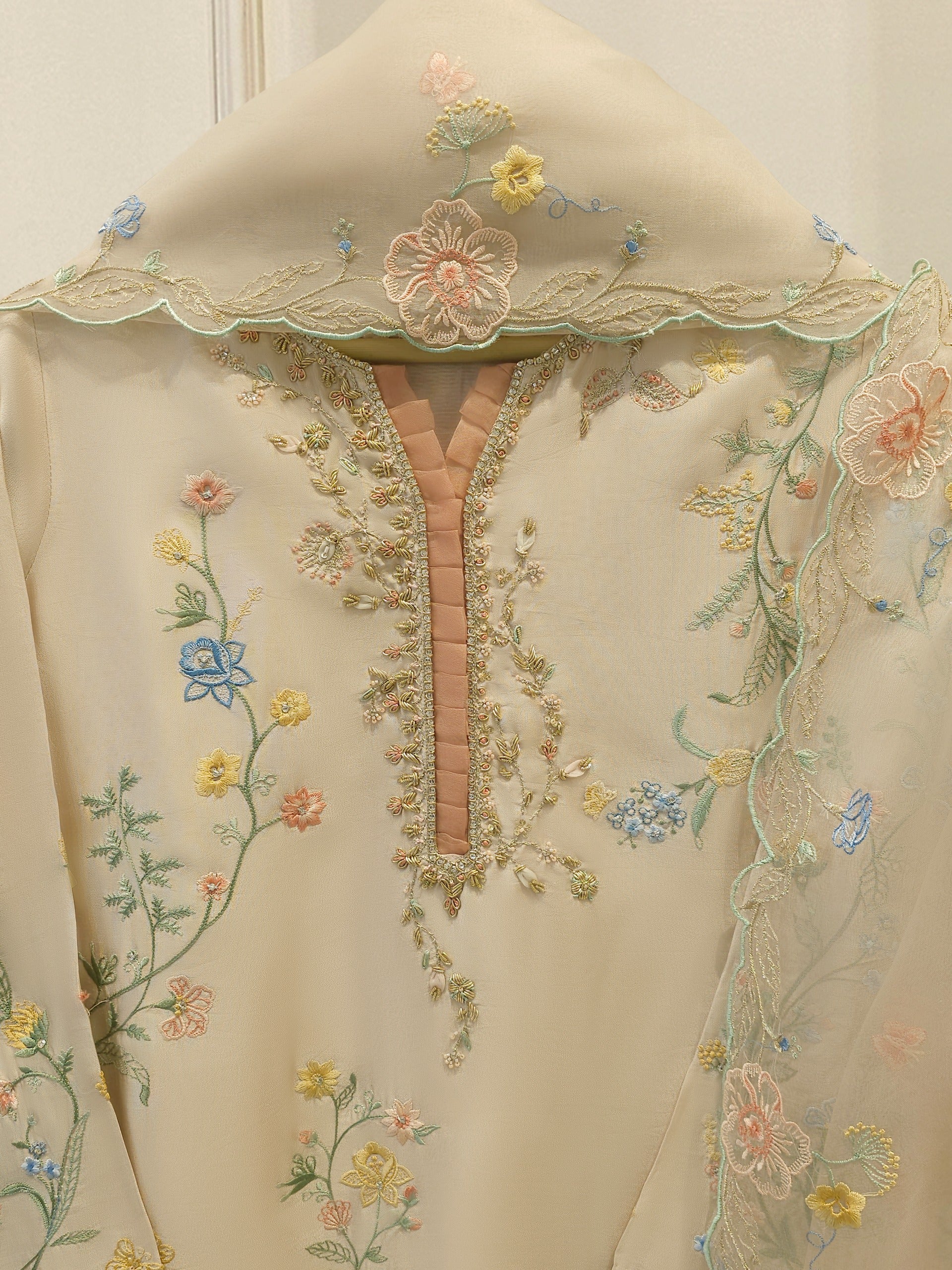 3 Piece- Pure Sheesha Silk Embroidered Suit S114255 - Image 2