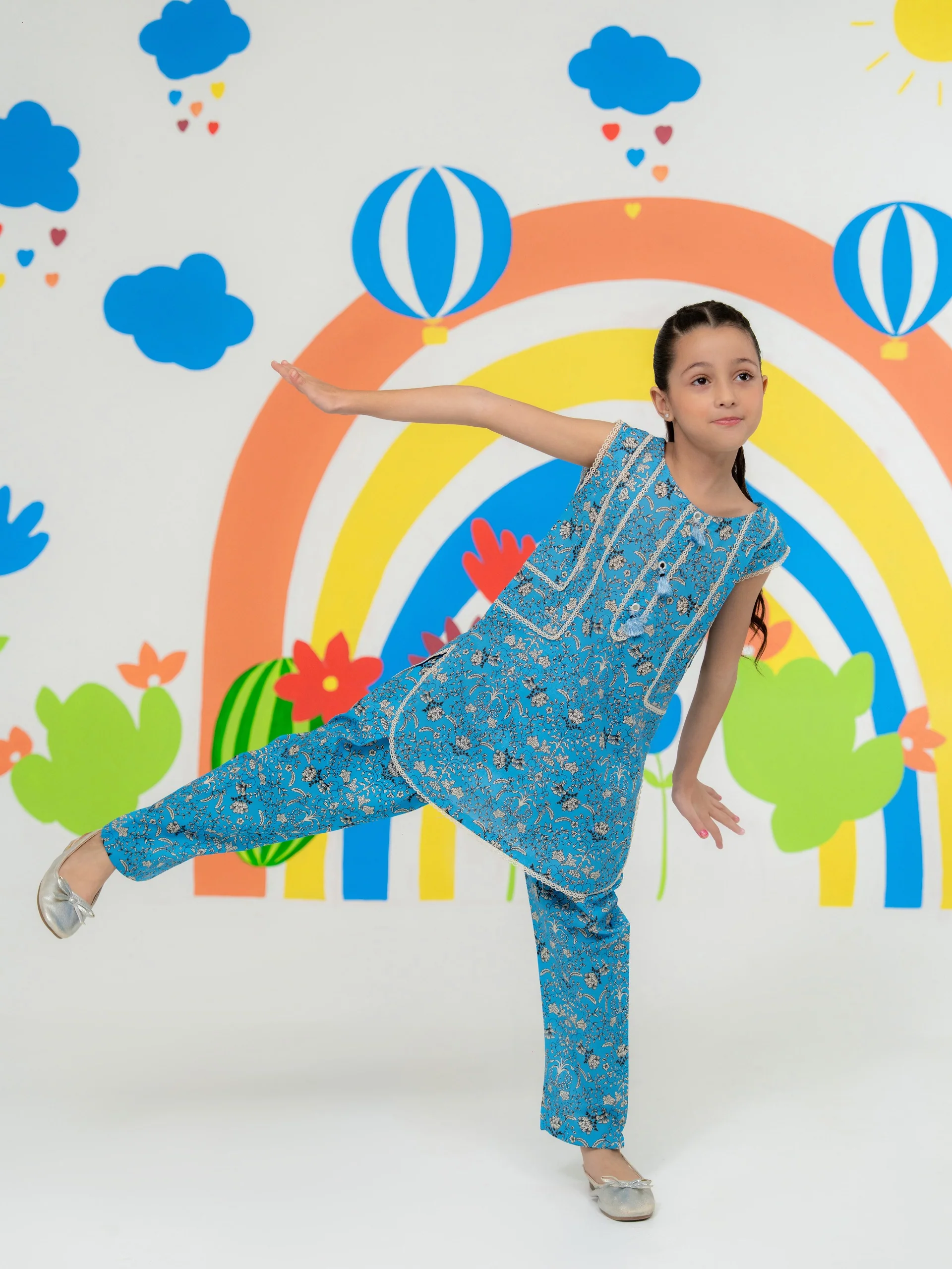 (Kids) - 2 Piece Digital Printed Lawn Suit FKD-066 - Image 4