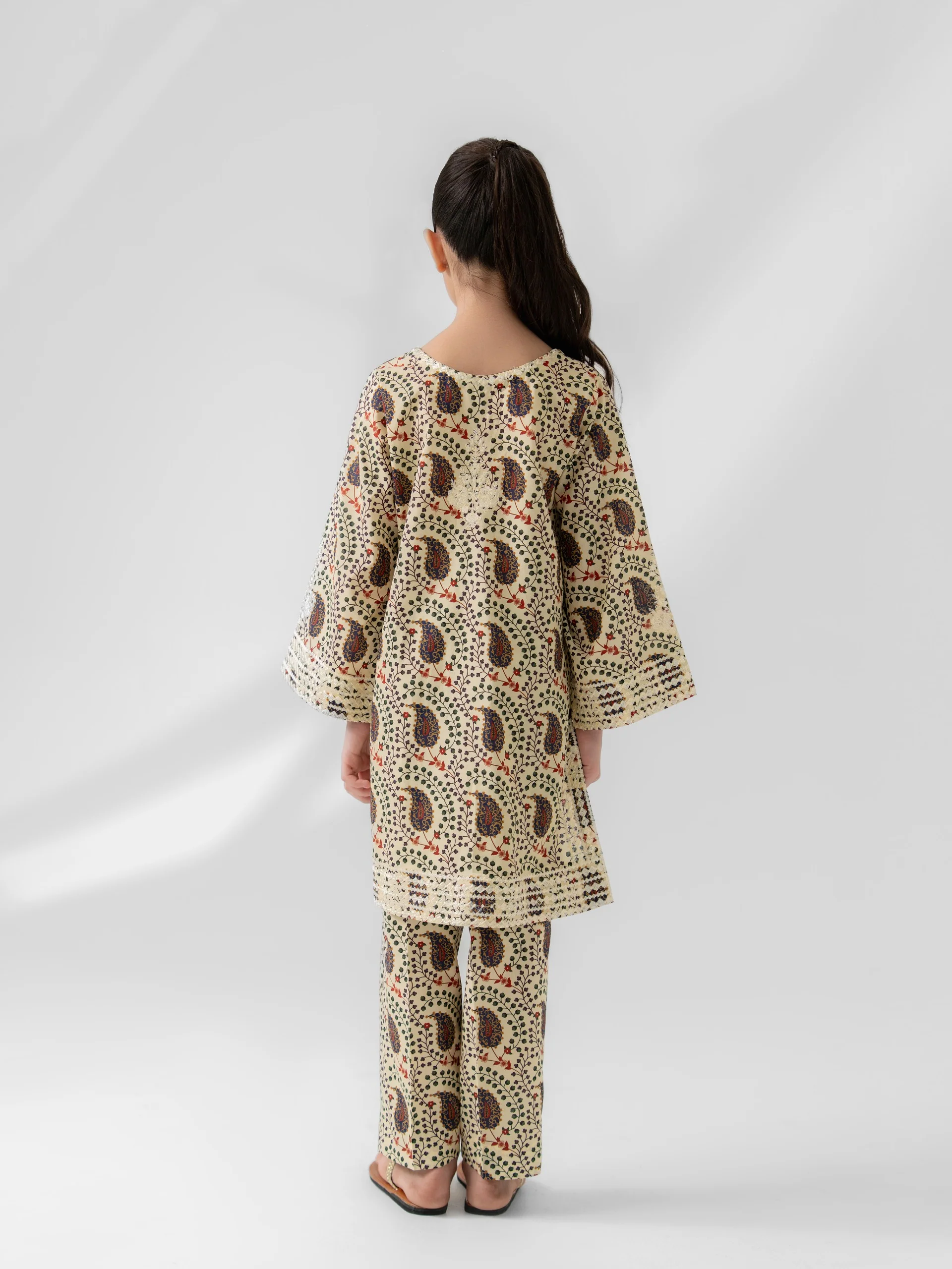 (Kids) - 2 Piece Digital Printed Lawn Suit FKD-081 - Image 4