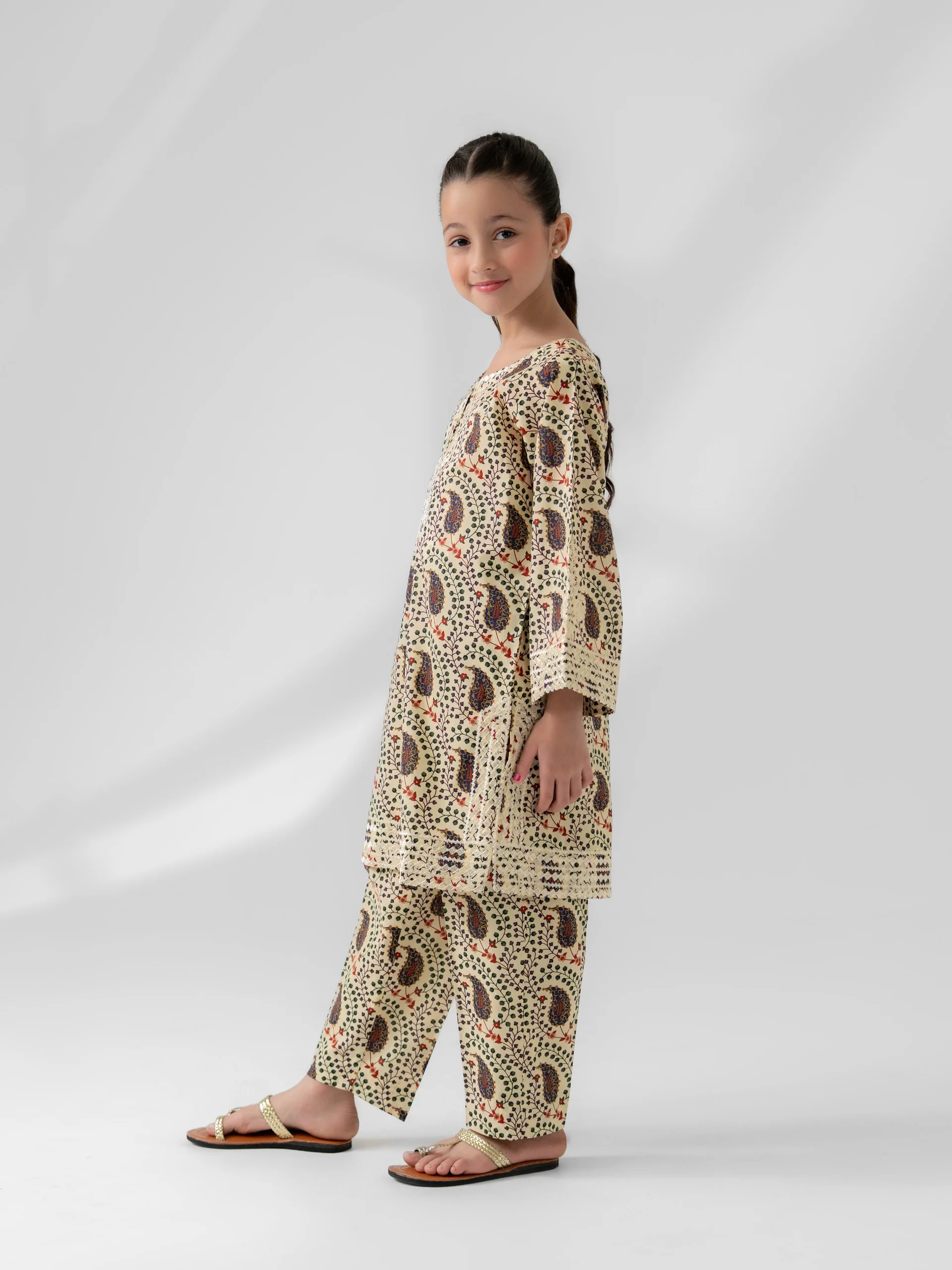 (Kids) - 2 Piece Digital Printed Lawn Suit FKD-081 - Image 5