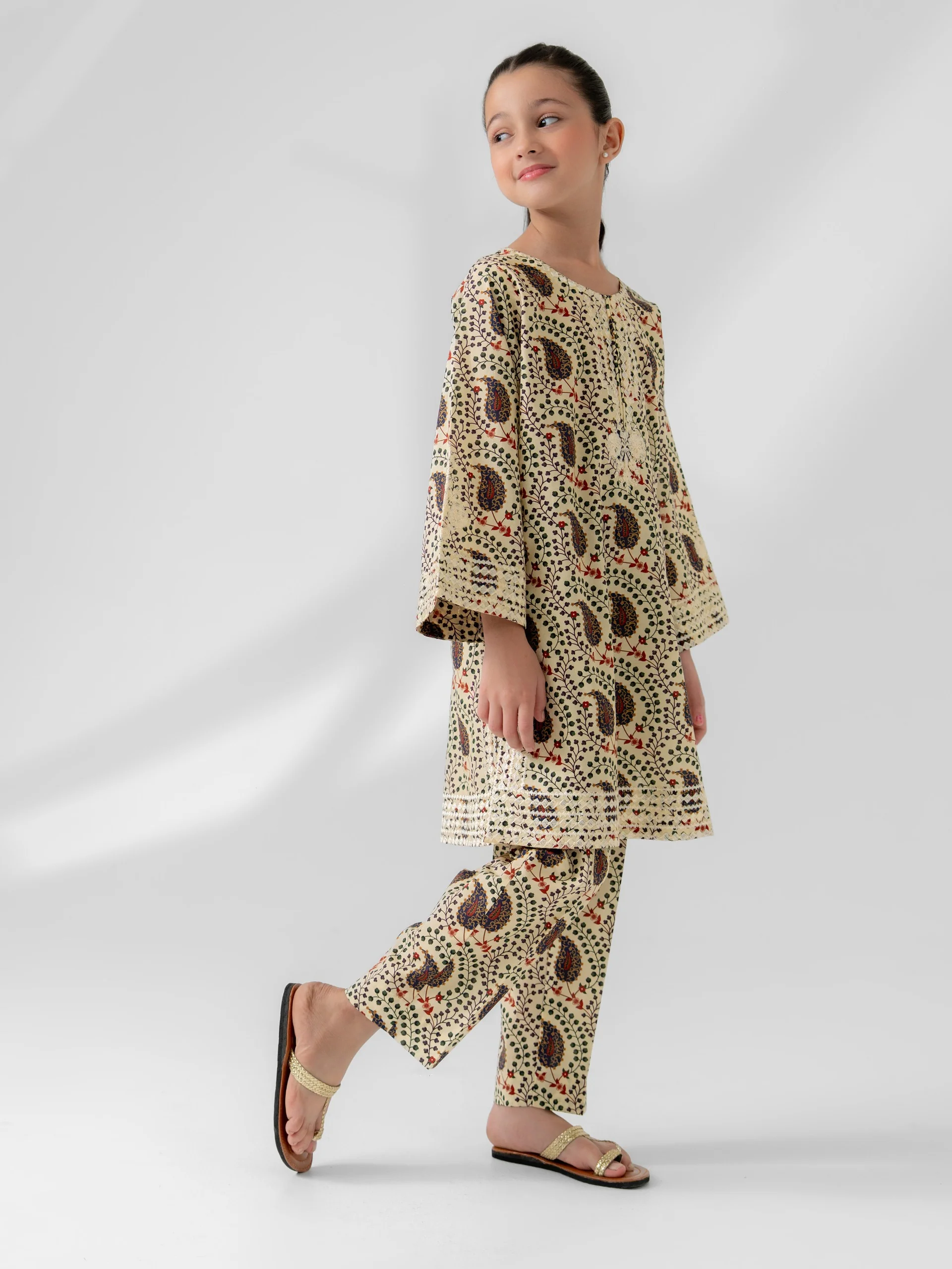 (Kids) - 2 Piece Digital Printed Lawn Suit FKD-081 - Image 6