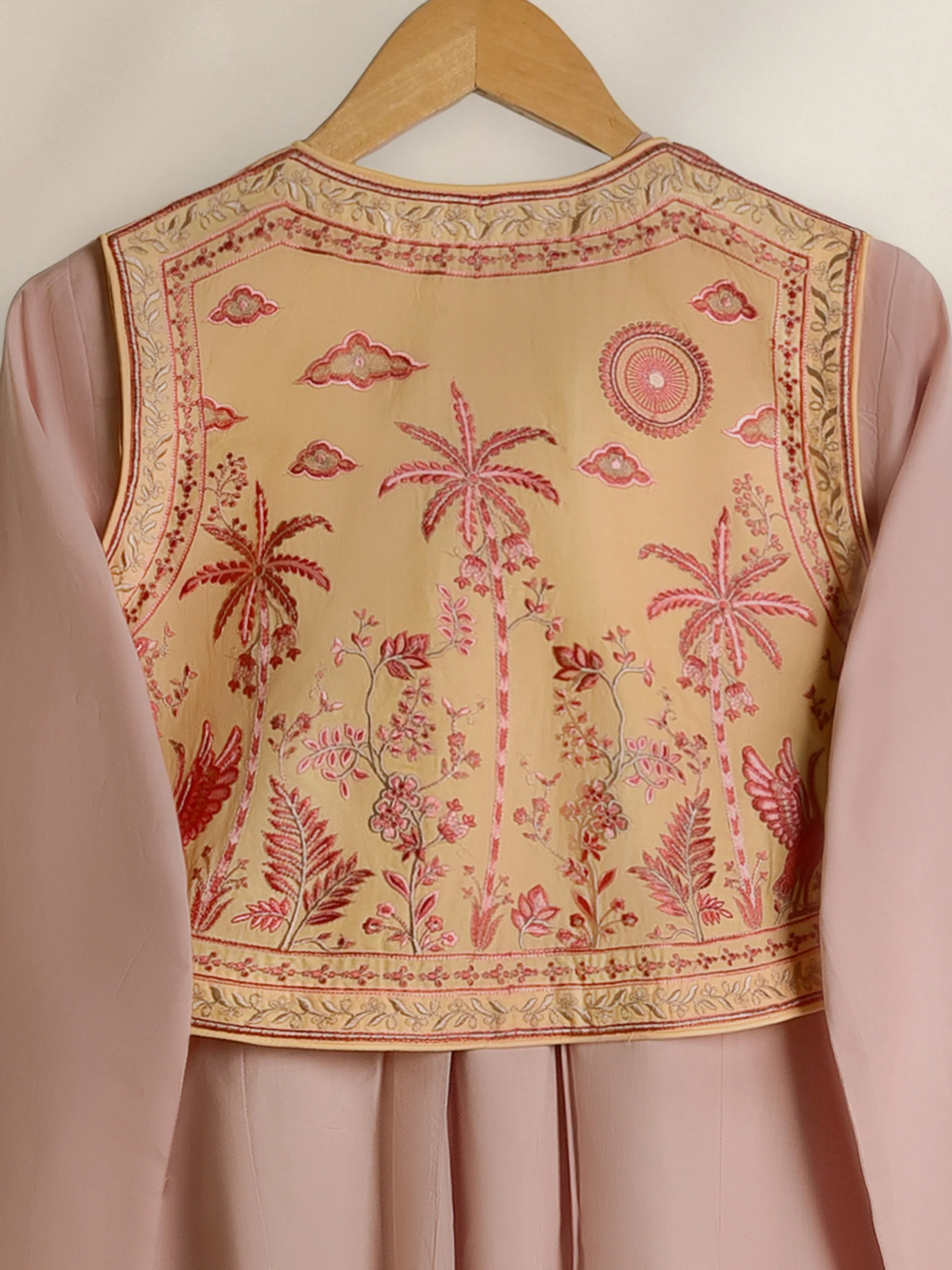 Look 114 - Image 4