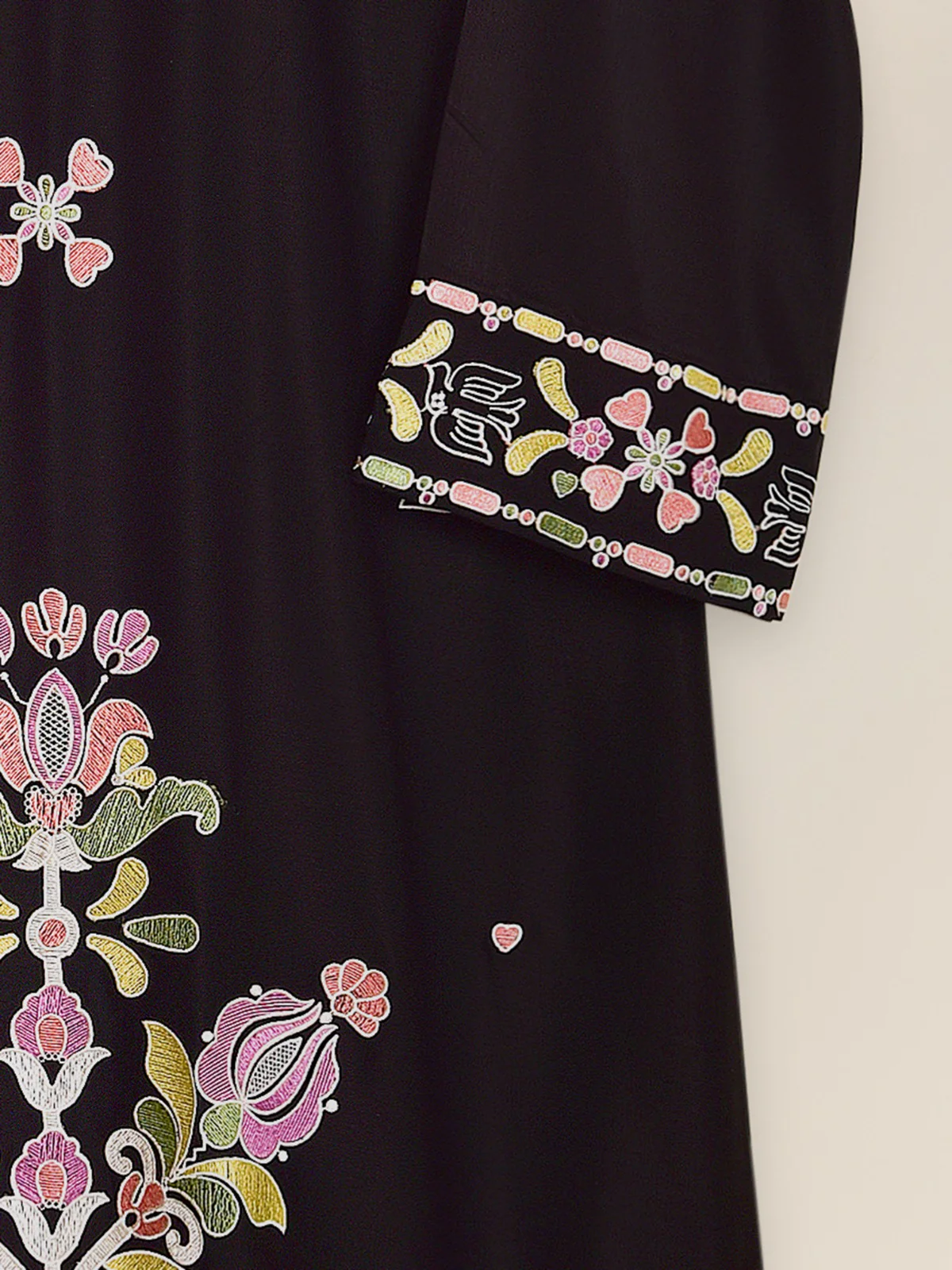 Look 122 - Image 3
