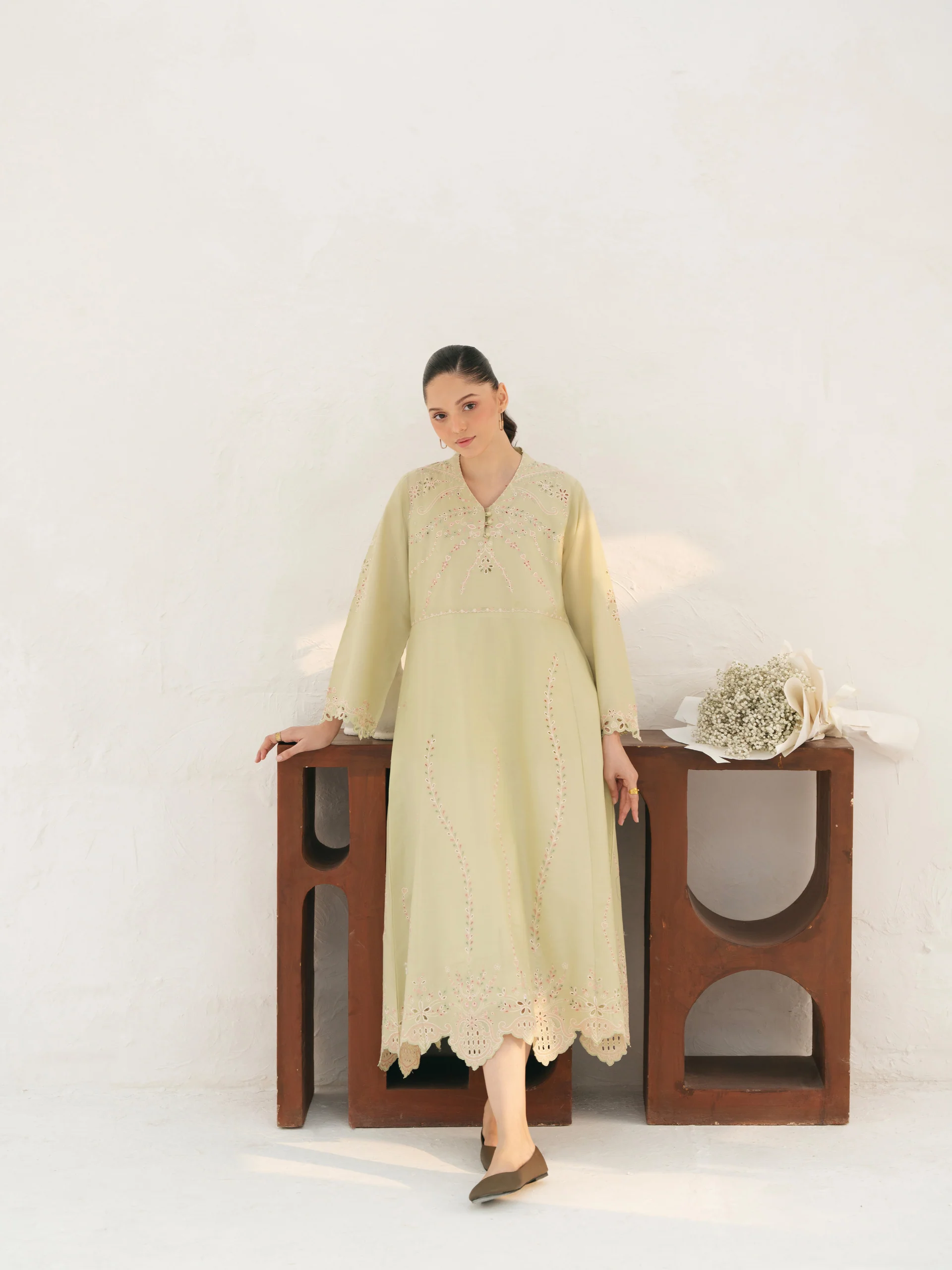 Look 33 - Image 3