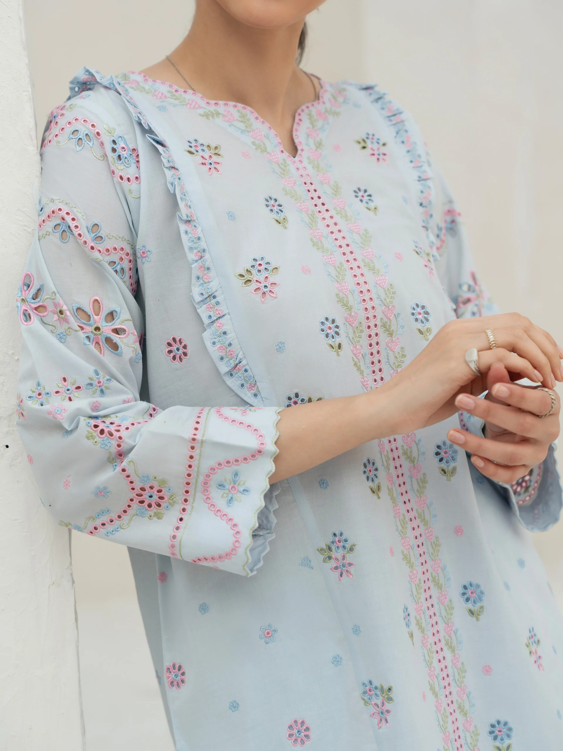 Look 37 - Image 5