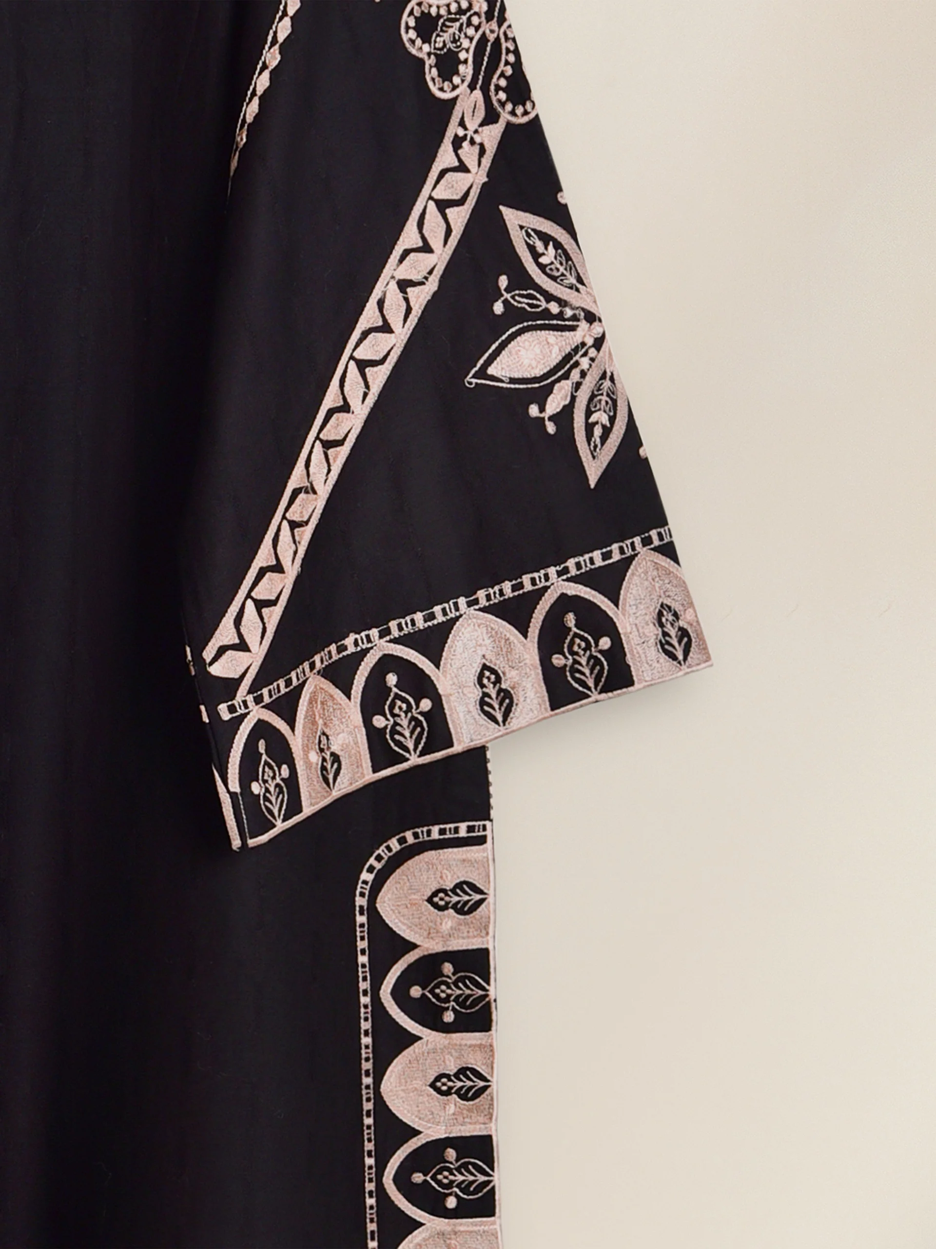 Look 71 - Image 3
