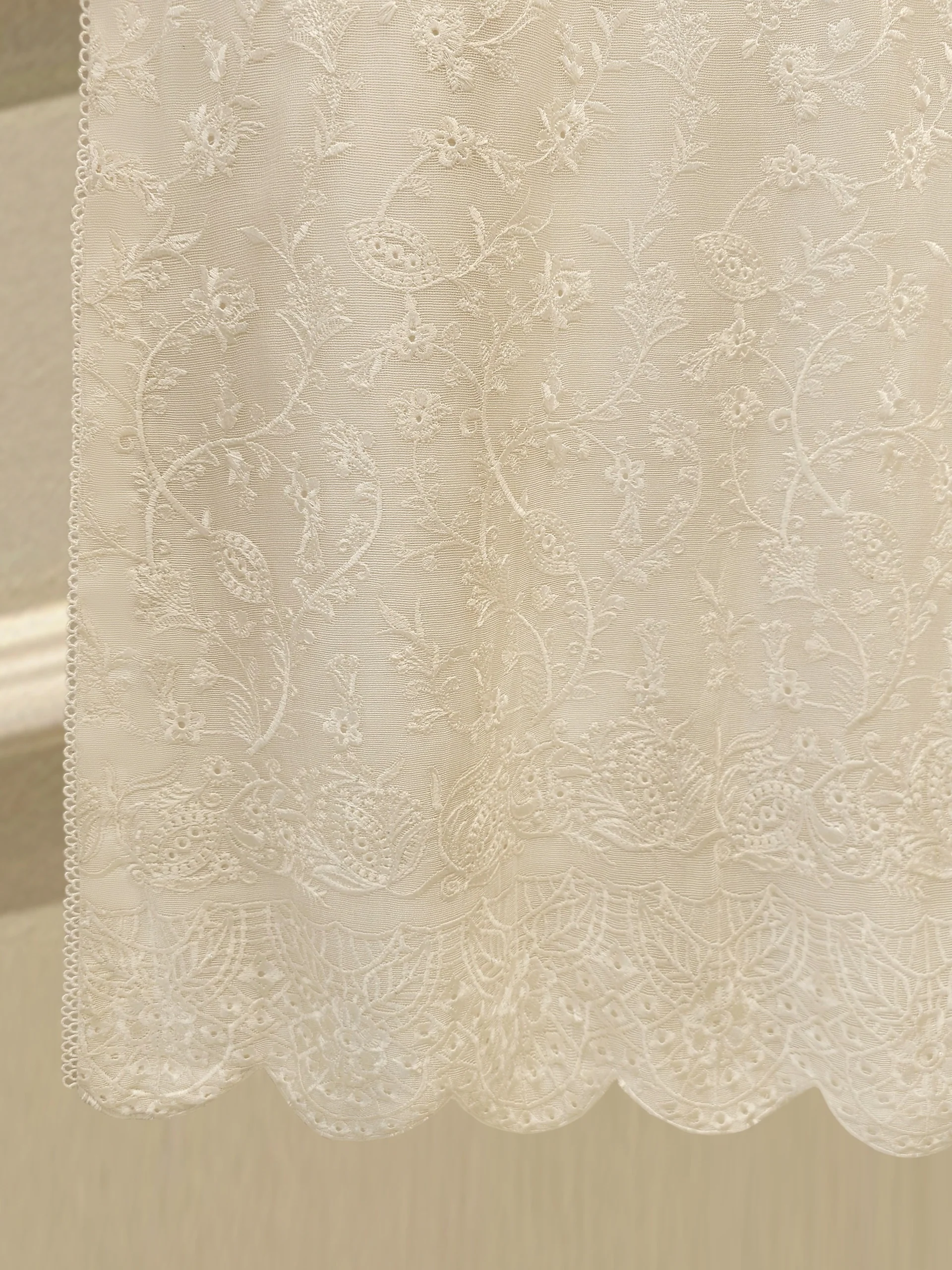 (Unstitched) 3 Piece - Pure Embroidered Cotton Net Suit S114058 - Image 4